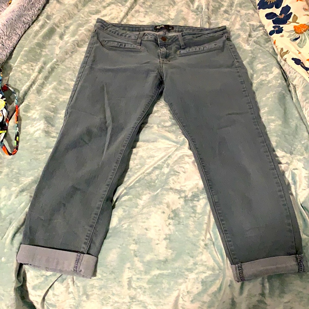Just Black 32P crop denim